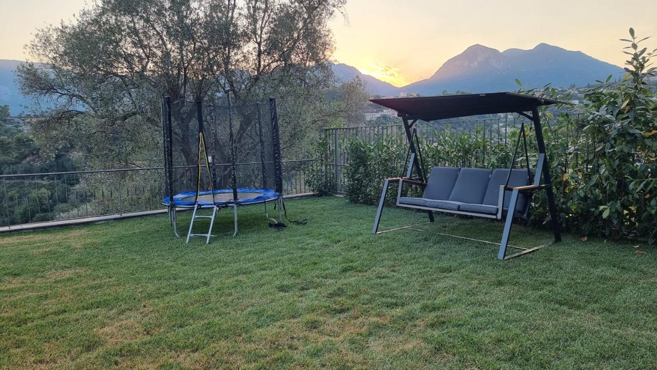 Jolie Maison Au Calme Menton Exteriér fotografie