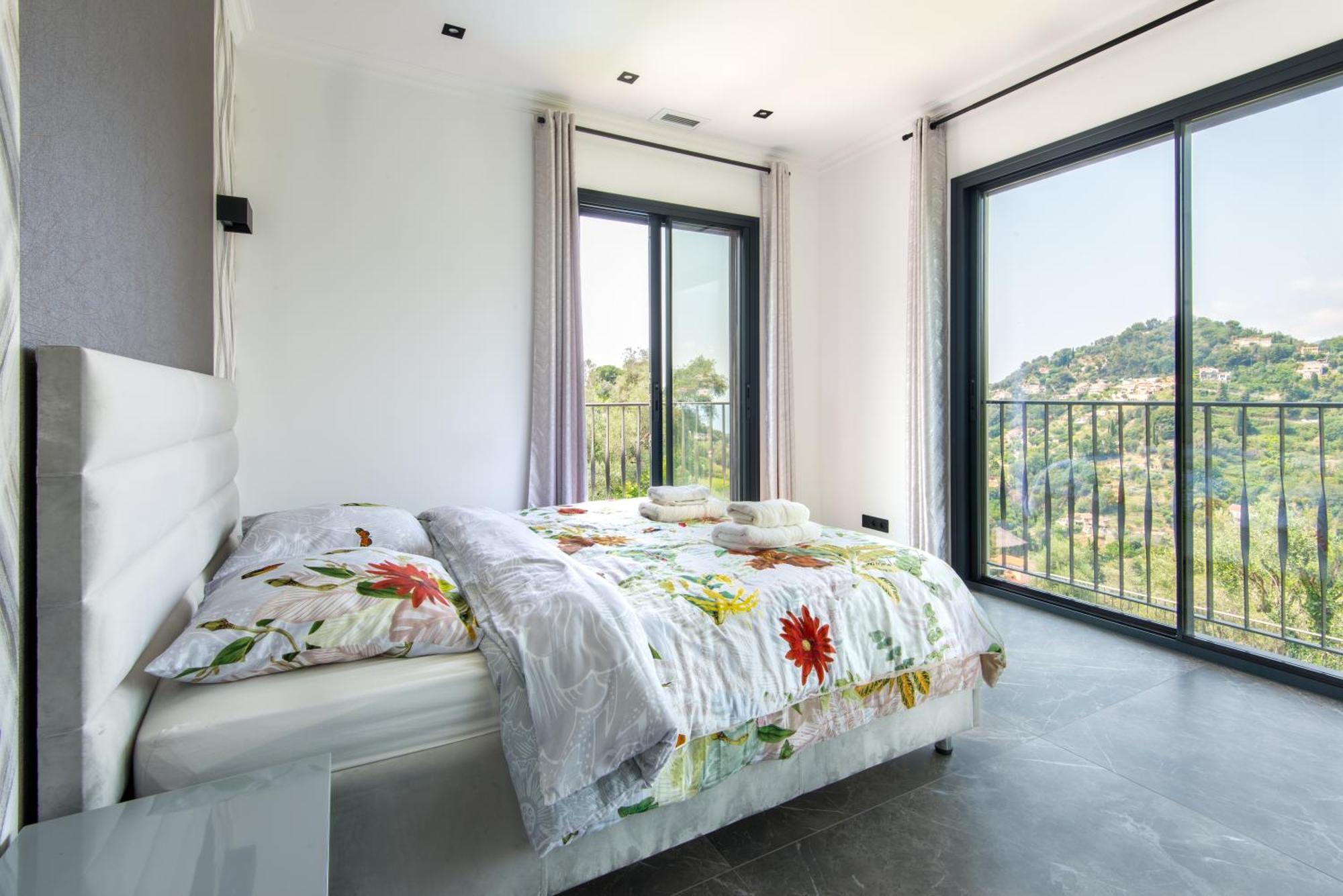 Jolie Maison Au Calme Menton Exteriér fotografie